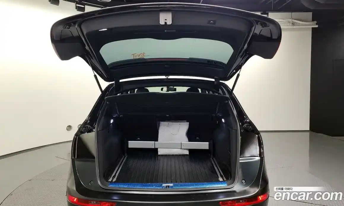 Audi SQ5 2015 3.0 Автомат в Москве № 196569, фото 5