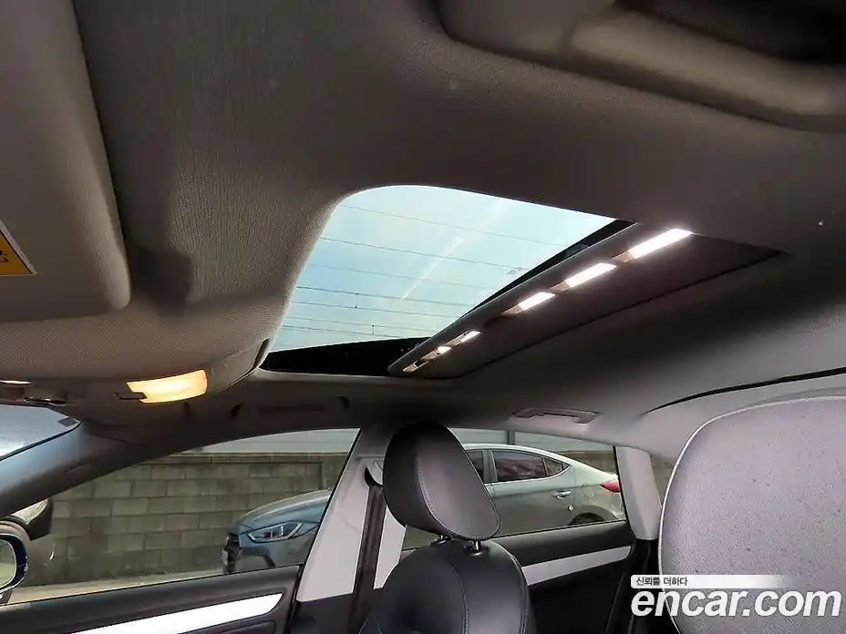 Audi A5 2015 2.0 Автомат в Москве № 196767, фото 17