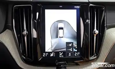 Volvo XC60 2019 2.0 Автомат в Москве № 197060, миниатюра 7