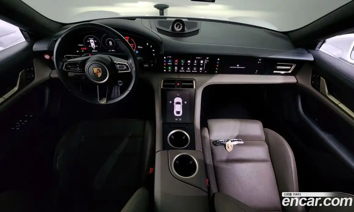 Porsche Taycan 2021 0.1 Автомат в Москве № 197460, фото 3