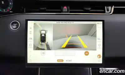 Land Rover Range-Rover Evoque 2024 2.0 Автомат в Москве № 198044, миниатюра 4