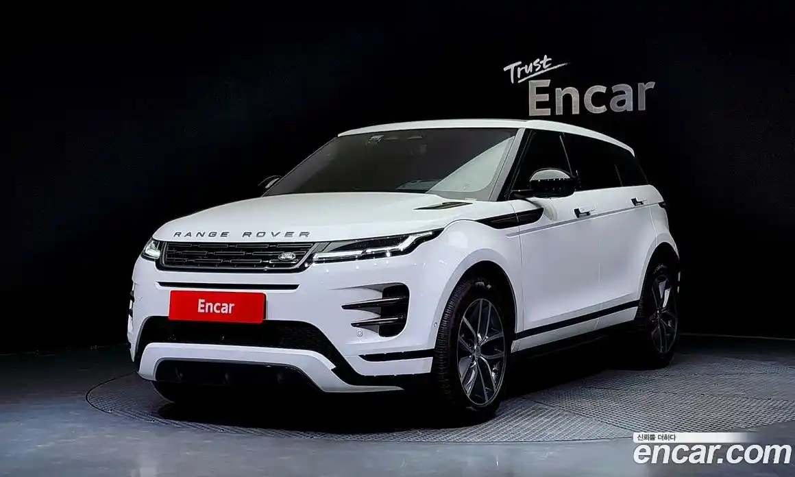 Land Rover Range-Rover Evoque 2024 2.0 Автомат в Москве № 198044, фото 8