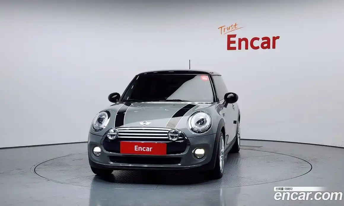 Mini Cooper 2015 1.5 Автомат в Москве № 198368, фото 20