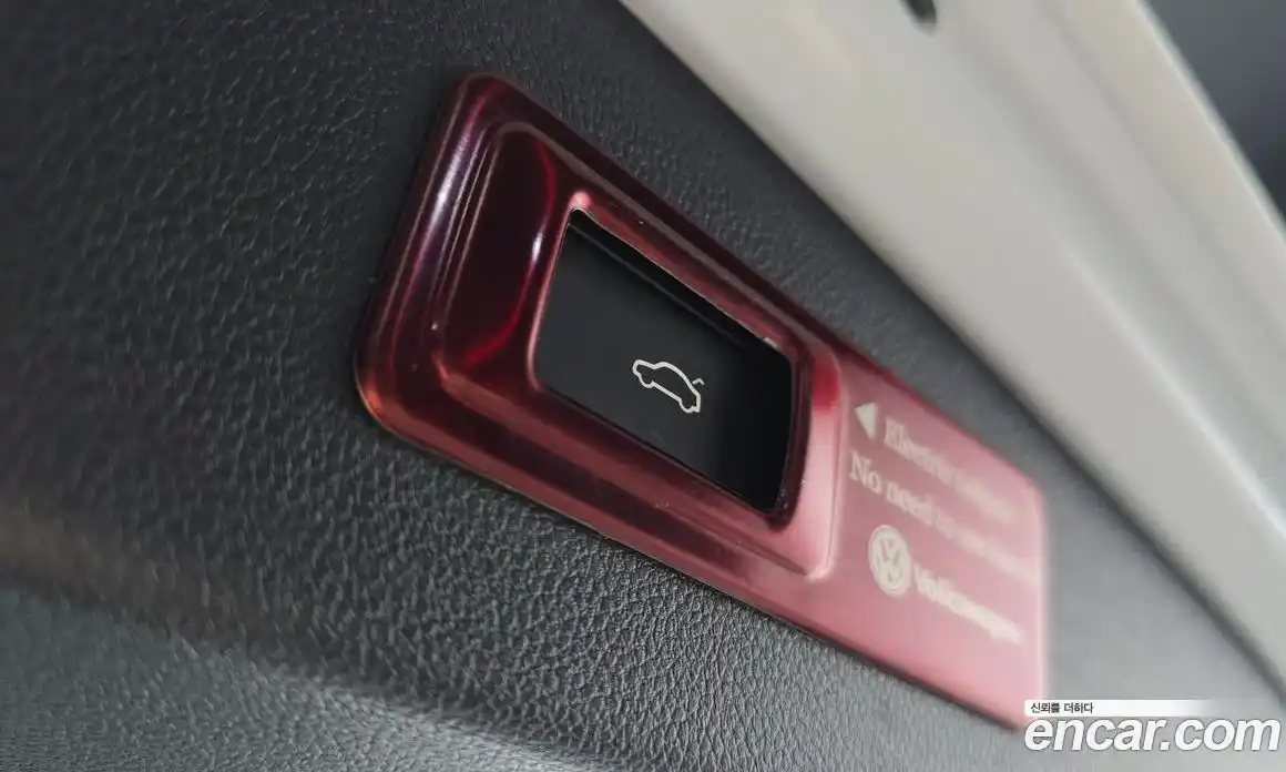 Volkswagen Tiguan 2023 2.0 Автомат в Москве № 198967, фото 20