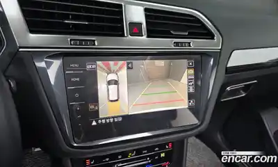 Volkswagen Tiguan 2023 2.0 Автомат в Москве № 198967, миниатюра 8