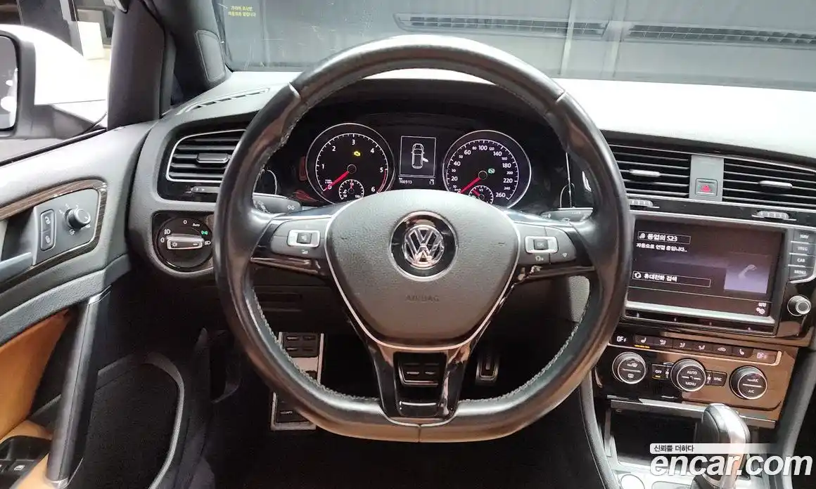 Volkswagen Golf 2015 2.0 Автомат в Москве № 199254, фото 14