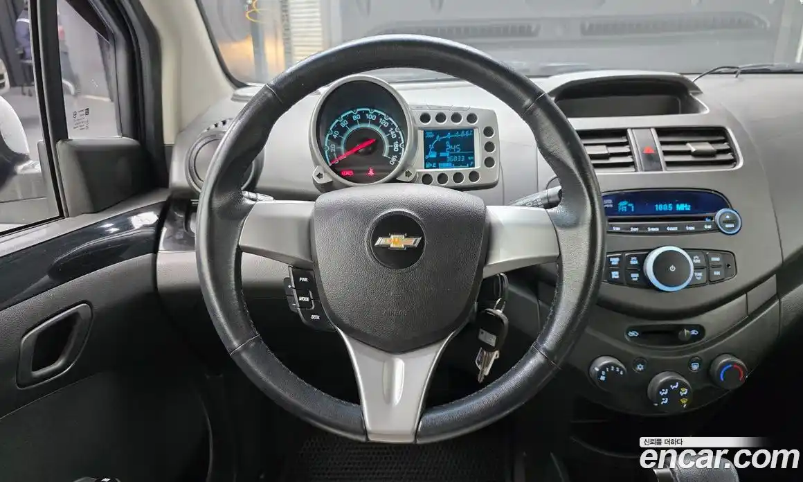 Chevrolet Spark 2012 1.0 Автомат в Москве № 2007, фото 20