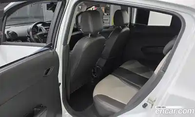 Chevrolet Spark 2012 1.0 Автомат в Москве № 2007, миниатюра 10