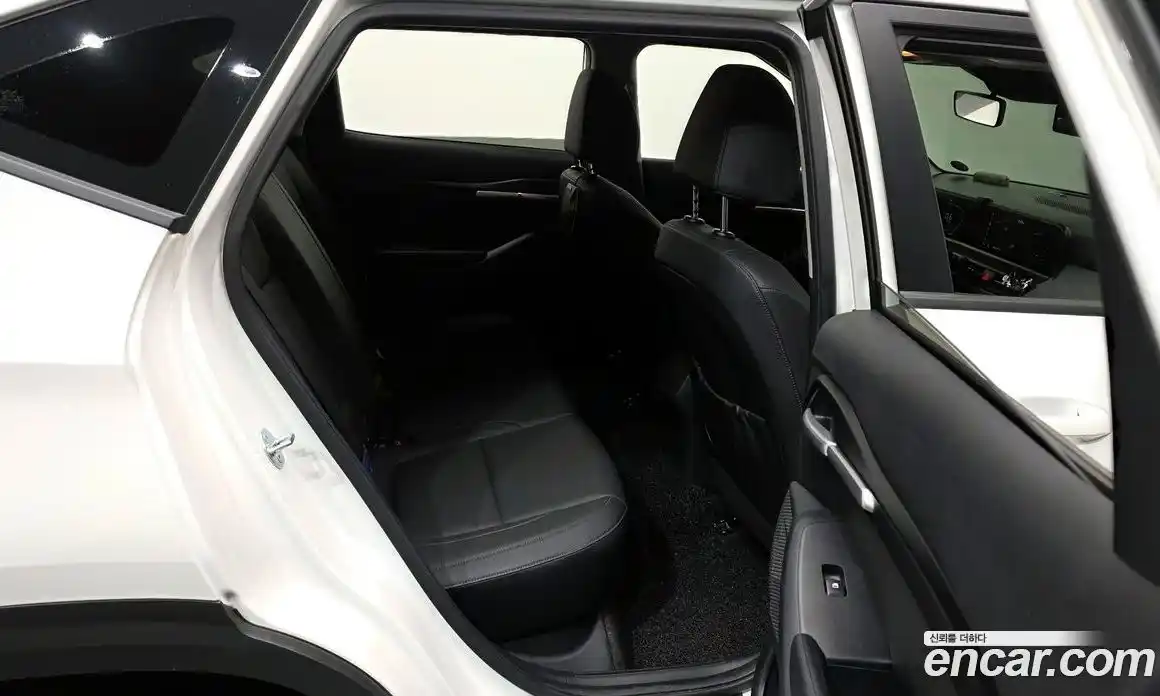 Kia Seltos 2024 1.6 Автомат в Москве № 20101, фото 18