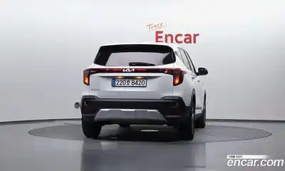 Kia Seltos 2024 1.6 Автомат в Москве № 20101, миниатюра 3