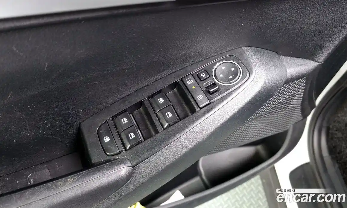 Kia Seltos 2024 1.6 Автомат в Москве № 20101, фото 7