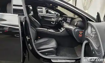 Mercedes-Benz CLS-Class 2023 3.0 Автомат в Москве № 201884, миниатюра 5