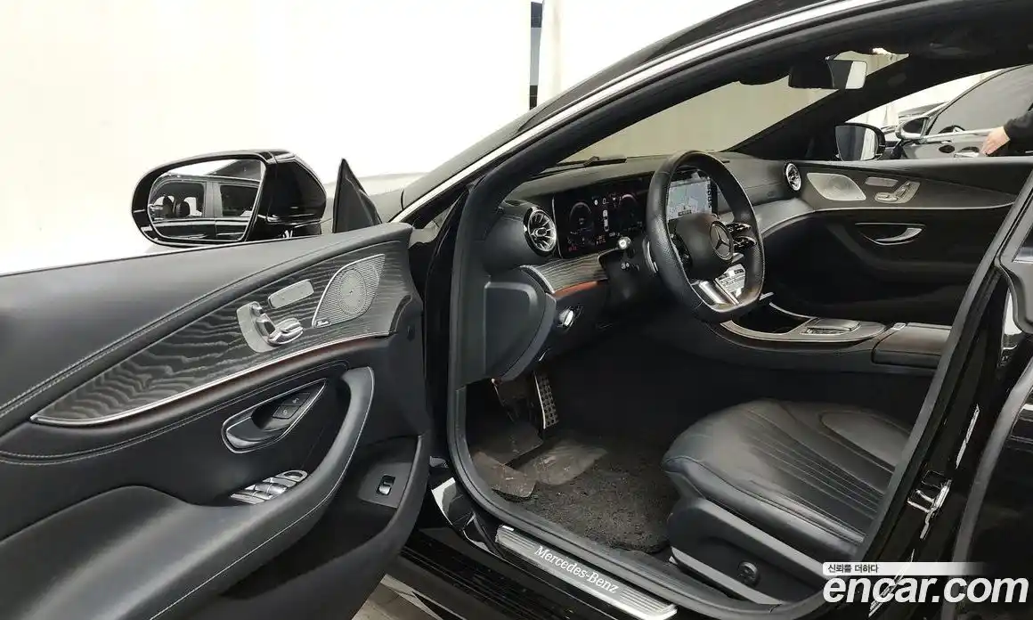Mercedes-Benz CLS-Class 2023 3.0 Автомат в Москве № 201884, фото 10