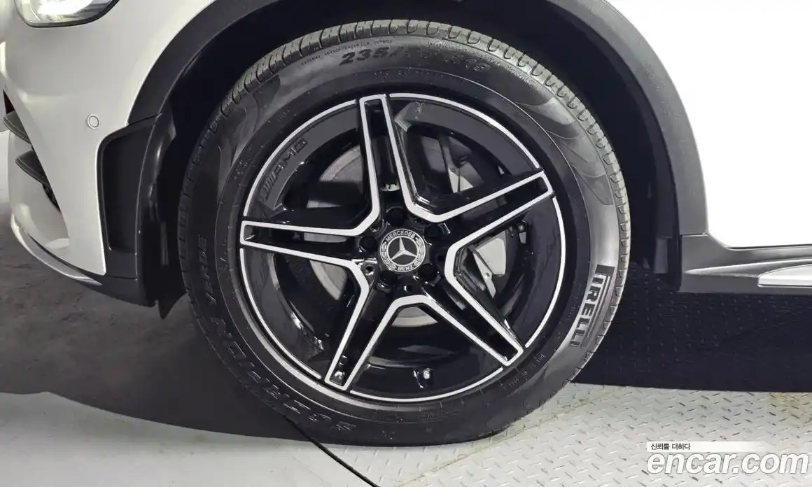 Mercedes-Benz GLC-Class 2023 2.0 Автомат в Москве № 204115, фото 13