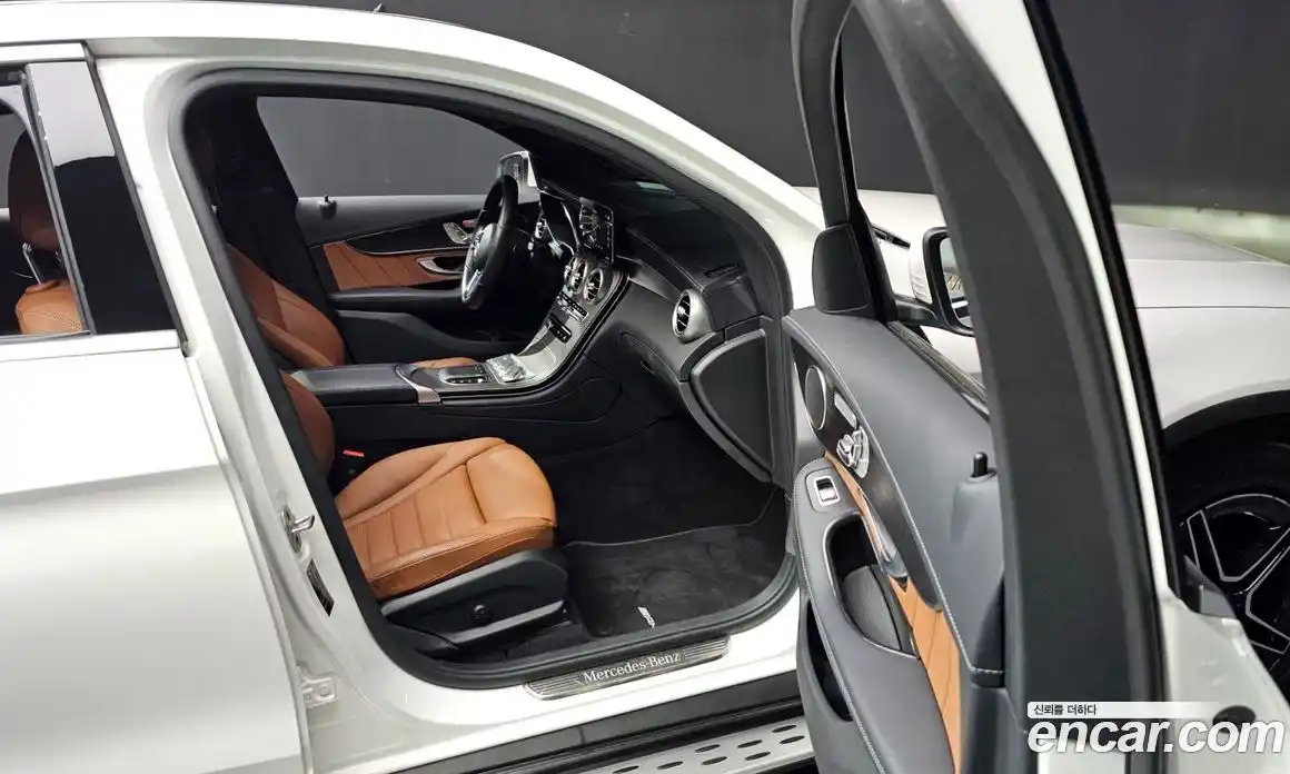 Mercedes-Benz GLC-Class 2023 2.0 Автомат в Москве № 204115, фото 7