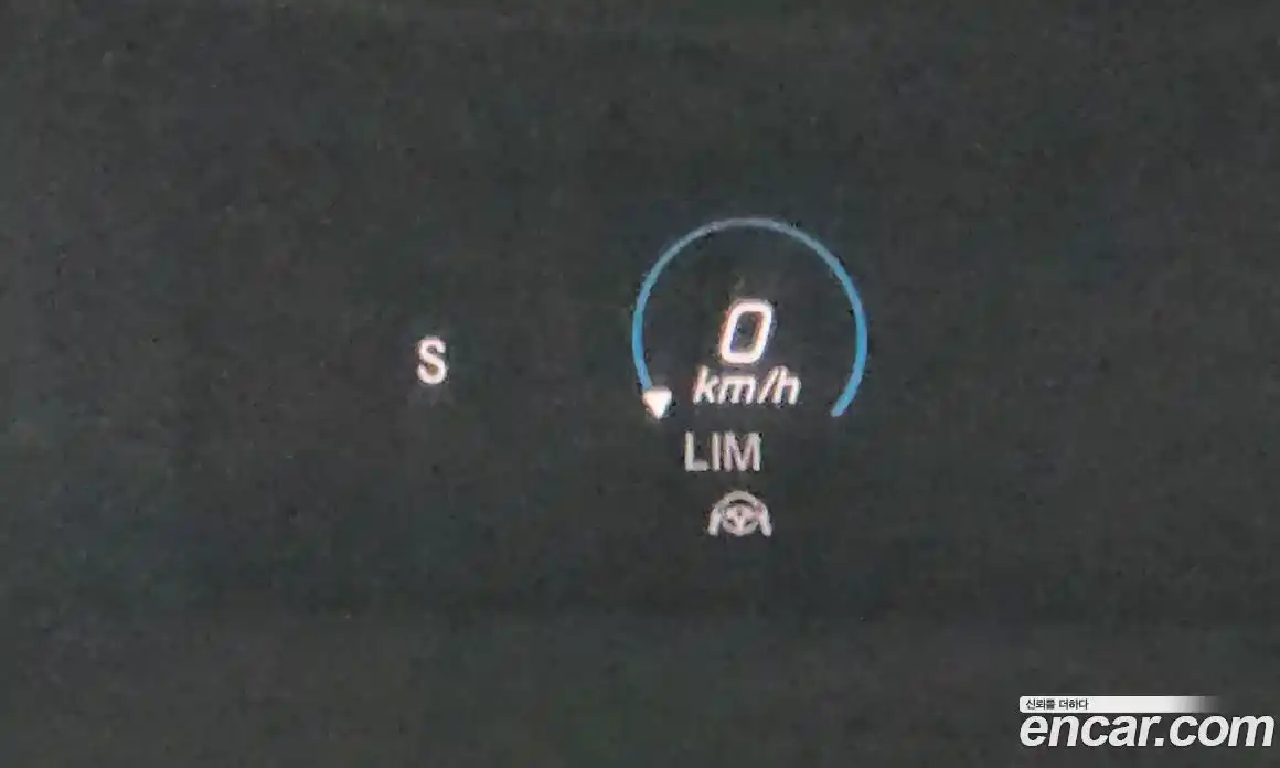 Mercedes-Benz E-Class 2023 2.0 Автомат в Москве № 205158, фото 18