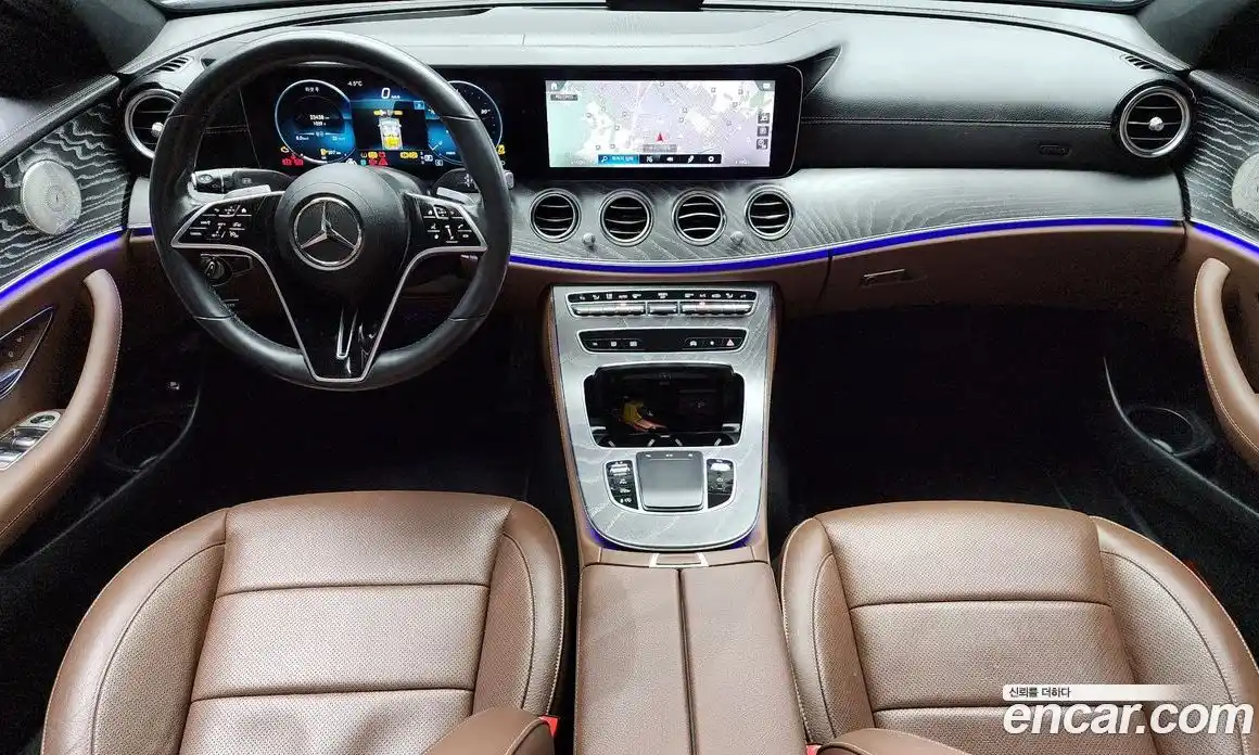 Mercedes-Benz E-Class 2023 2.0 Автомат в Москве № 205158, фото 7