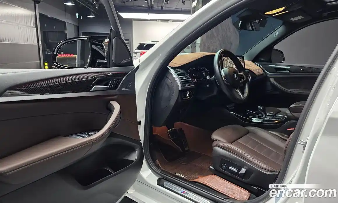 BMW X3 2023 3.0 Автомат в Москве № 210377, фото 17