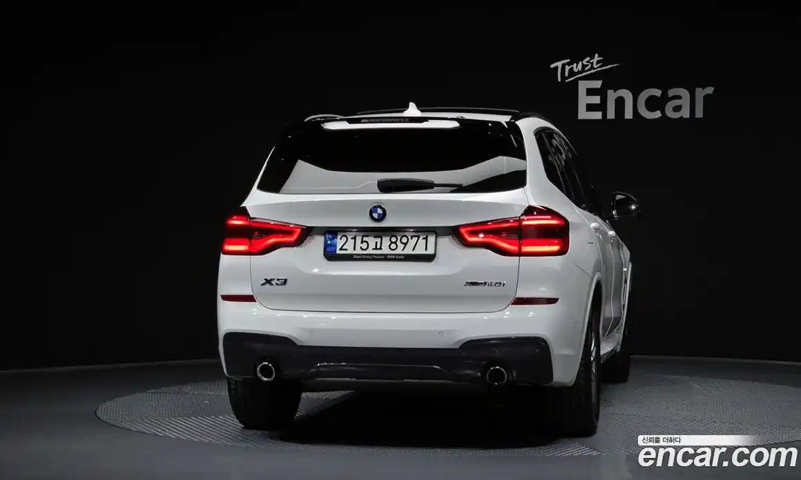 BMW X3 2021 2.0 Автомат в Москве № 210638, фото 11