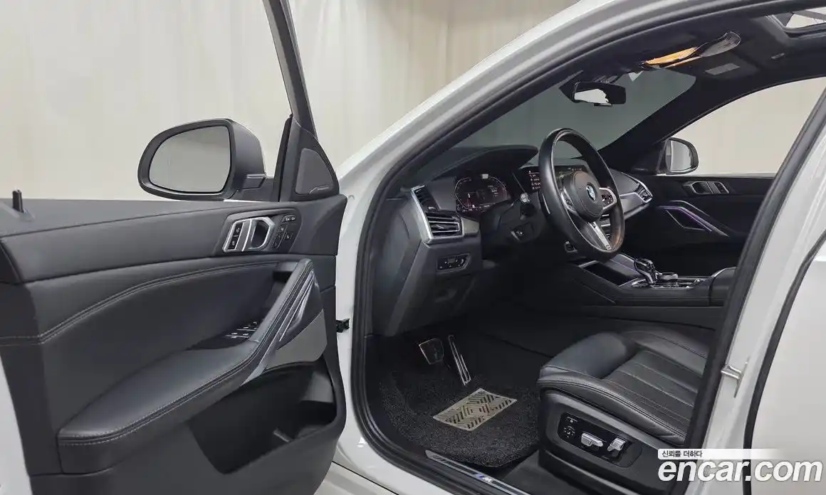 BMW X6 2022 3.0 Автомат в Москве № 210989, фото 14