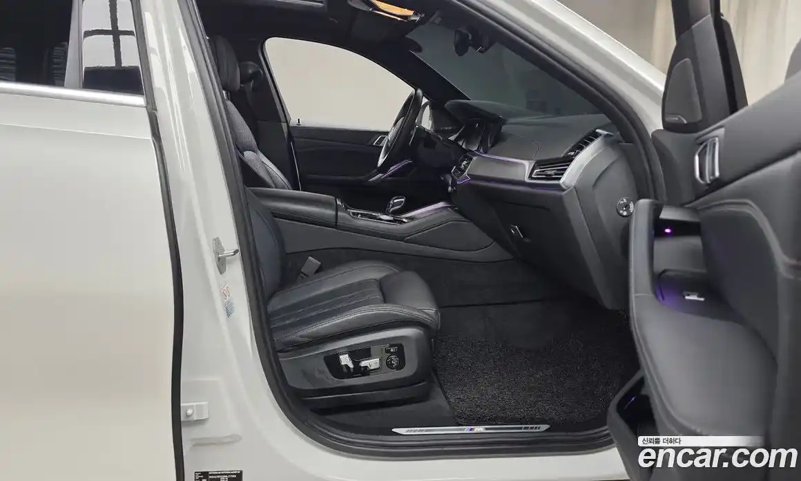 BMW X6 2022 3.0 Автомат в Москве № 210989, фото 3