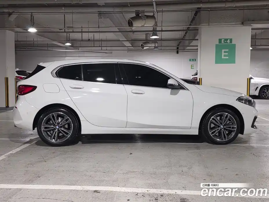 BMW 1-Series 2023 2.0 Автомат в Москве № 211009, фото 20