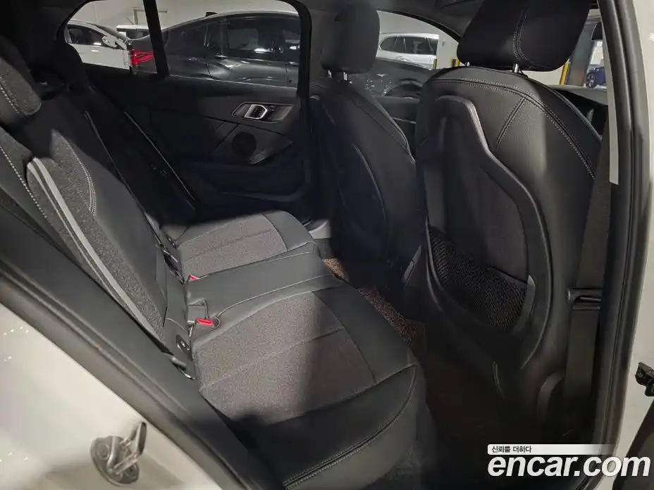 BMW 1-Series 2023 2.0 Автомат в Москве № 211009, фото 10