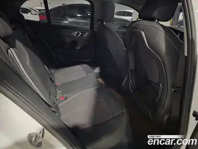 BMW 1-Series 2023 2.0 Автомат в Москве № 211009, миниатюра 10