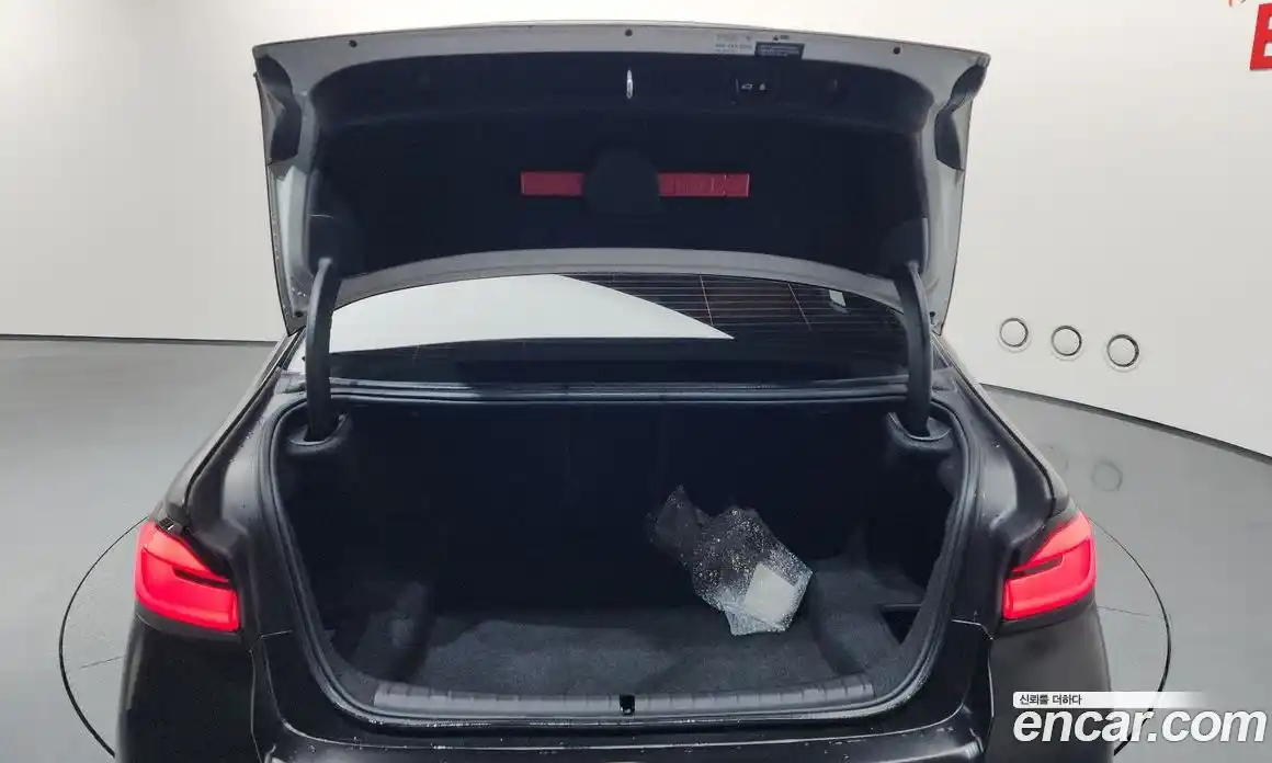 BMW 5-Series 2022 2.0 Автомат в Москве № 211355, фото 16