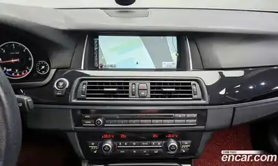 BMW 5-Series 2015 2.0 Автомат в Москве № 211726, миниатюра 3