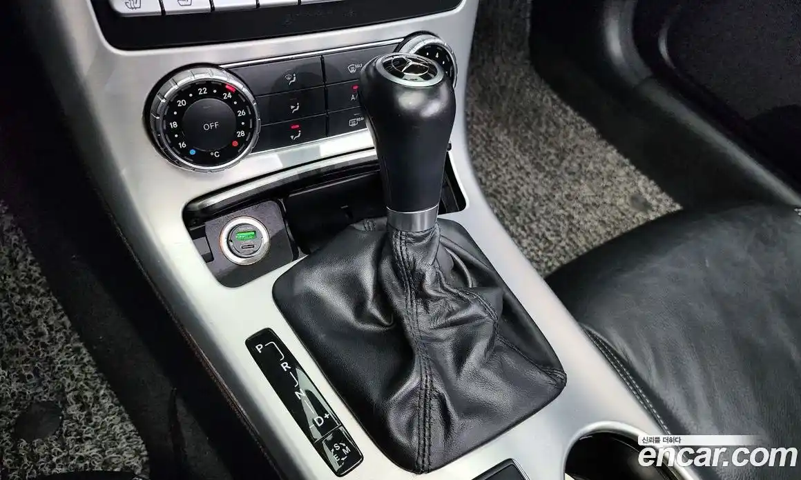 Mercedes-Benz SLK-Class 2012 1.8 Автомат в Москве № 212084, фото 3