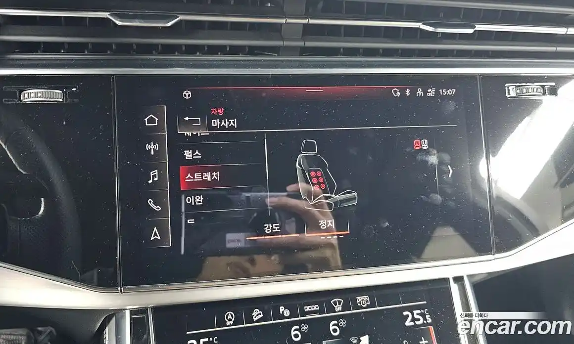 Audi Q7 2021 3.0 Автомат в Москве № 212357, фото 19