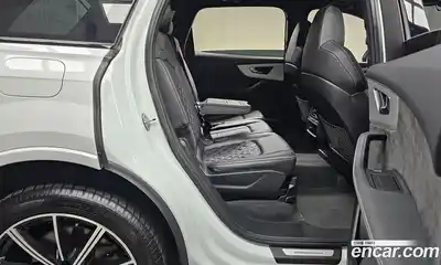 Audi Q7 2021 3.0 Автомат в Москве № 212357, миниатюра 5