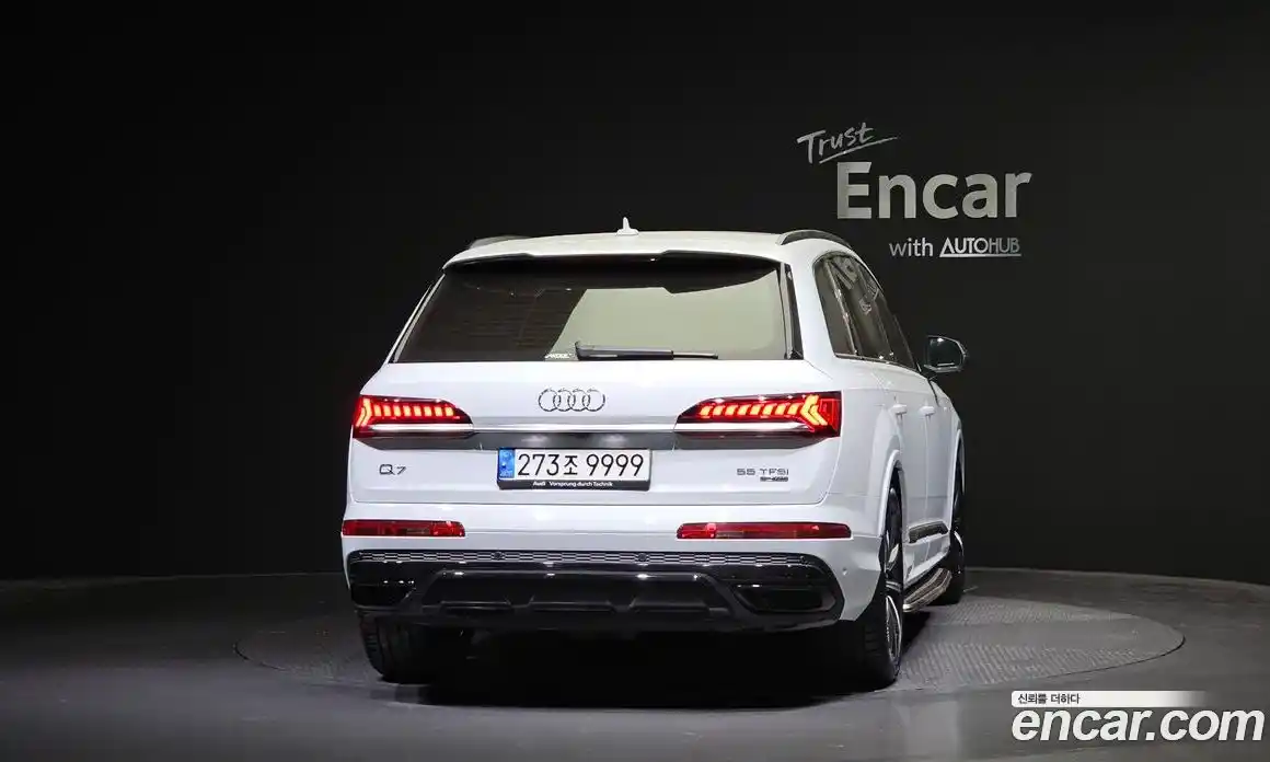 Audi Q7 2021 3.0 Автомат в Москве № 212357, фото 8
