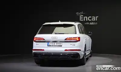 Audi Q7 2021 3.0 Автомат в Москве № 212357, миниатюра 8