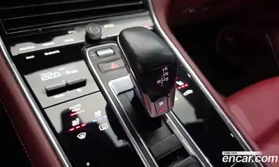Porsche Panamera 2018 3.0 Автомат в Москве № 213278, миниатюра 8