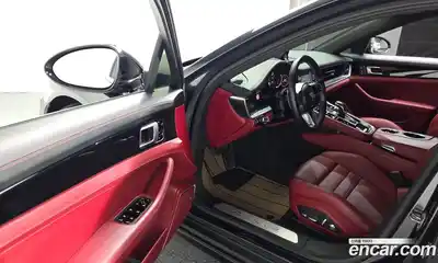 Porsche Panamera 2018 3.0 Автомат в Москве № 213278, миниатюра 10