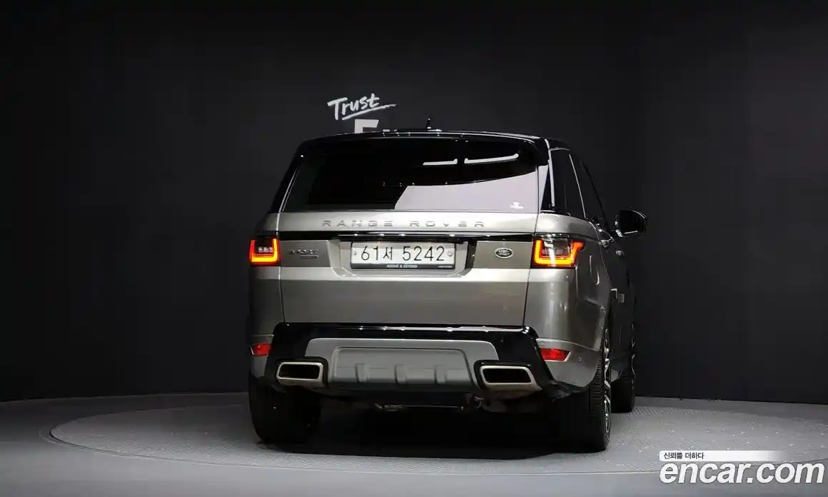 Land Rover Range-Rover Sport 2019 3.0 Автомат в Москве № 213540, фото 16