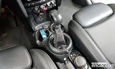 Mini Cooper 2016 2.0 Автомат в Москве № 214400, миниатюра 9