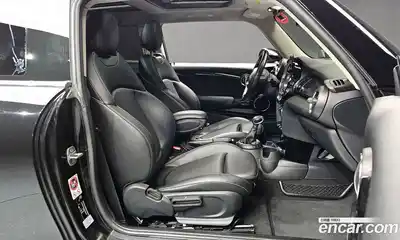 Mini Cooper 2016 2.0 Автомат в Москве № 214400, миниатюра 10