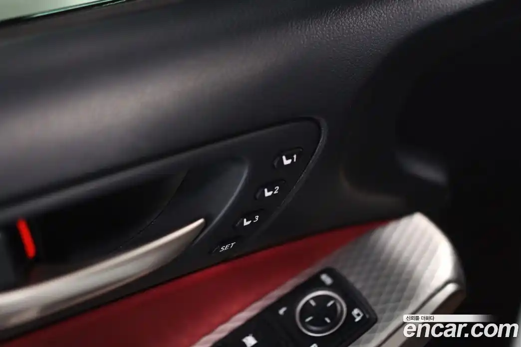 Lexus IS 2017 2.0 Автомат в Москве № 214857, фото 15