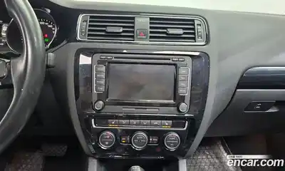 Volkswagen Jetta, 2015