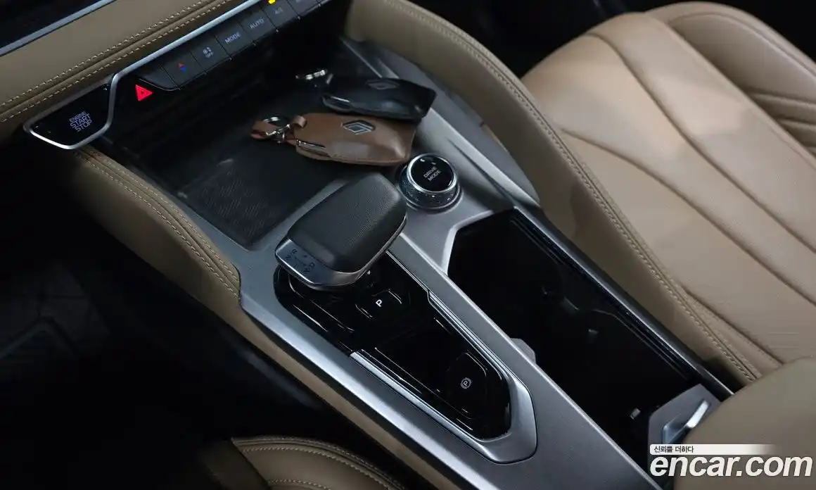 Renault Grand Koleos 2025 1.5 Автомат в Москве № 221021, фото 16