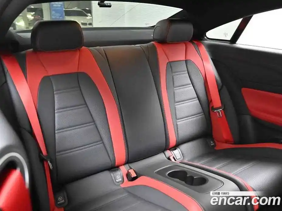 Mercedes-Benz E-Class 2023 3.0 Автомат в Москве № 221100, фото 12