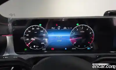 Mercedes-Benz CLA-Class 2024 2.0 Автомат в Москве № 222290, миниатюра 2