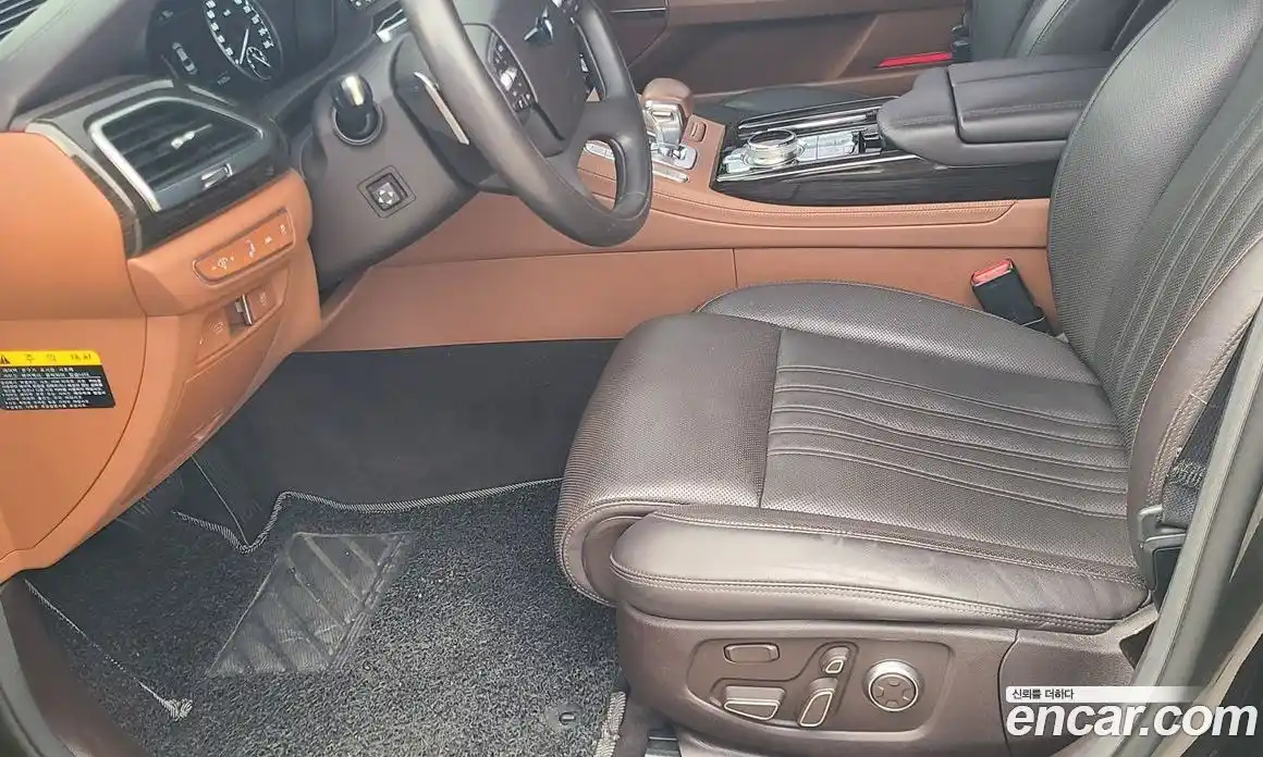 Genesis G90 2019 3.8 Автомат в Москве № 223006, фото 9