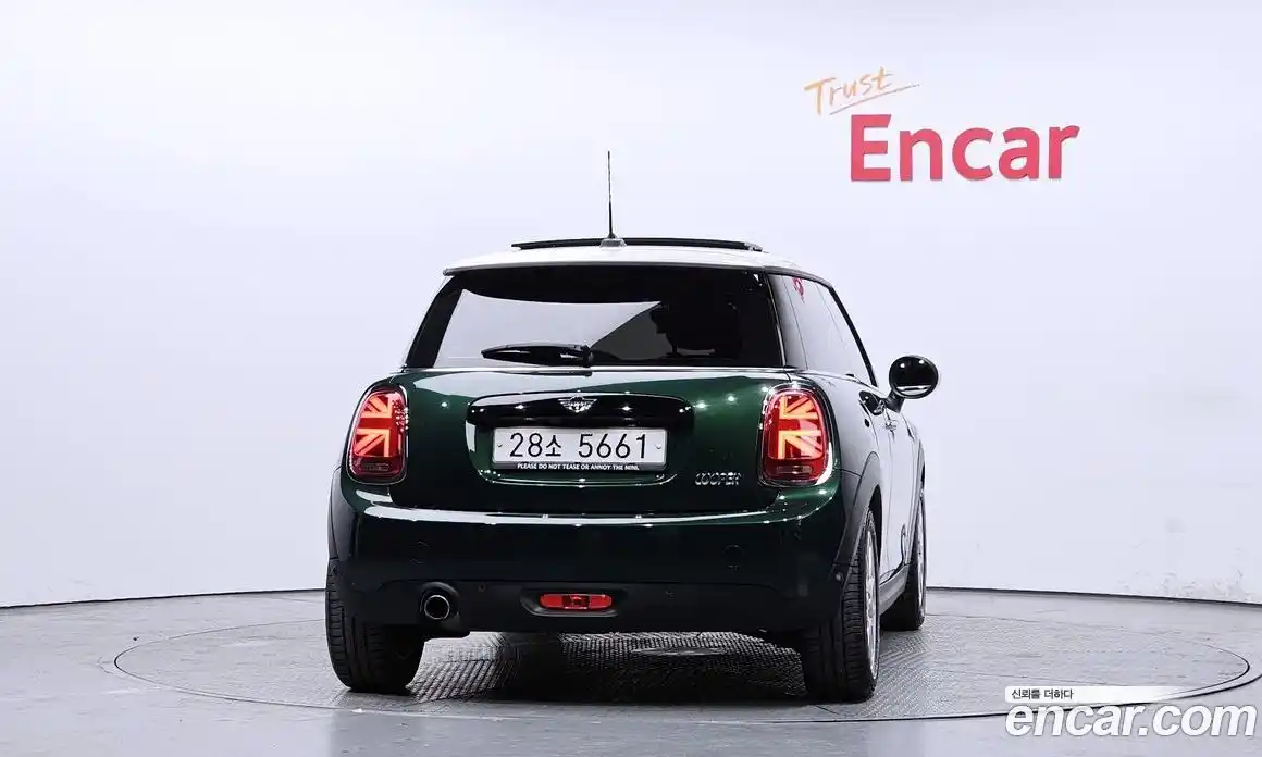 Mini Cooper 2019 1.5 Автомат в Москве № 224025, фото 11