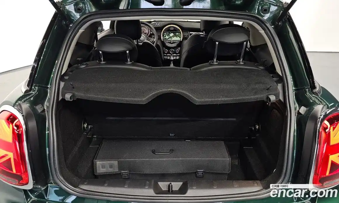 Mini Cooper 2019 1.5 Автомат в Москве № 224025, фото 10