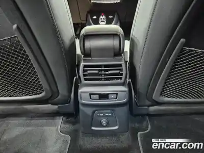 Audi Q4 e-tron 2025 0.2 Автомат в Москве № 230259, миниатюра 12