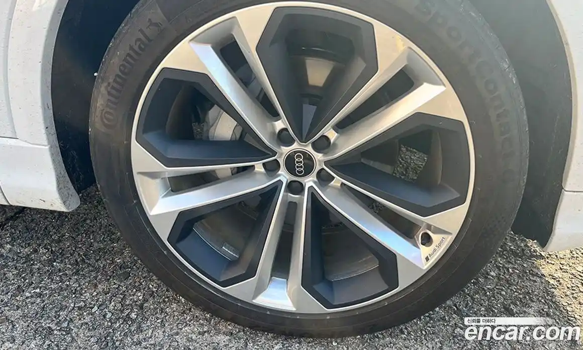 Audi Q8 2025 3.0 Автомат в Москве № 230272, фото 20